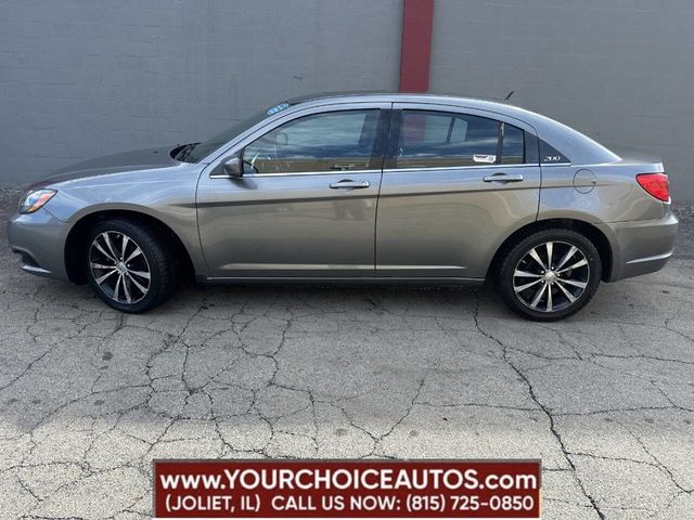 2013 Chrysler 200 4dr Sedan Touring - 22817558 - 1