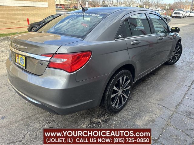 2013 Chrysler 200 4dr Sedan Touring - 22817558 - 4