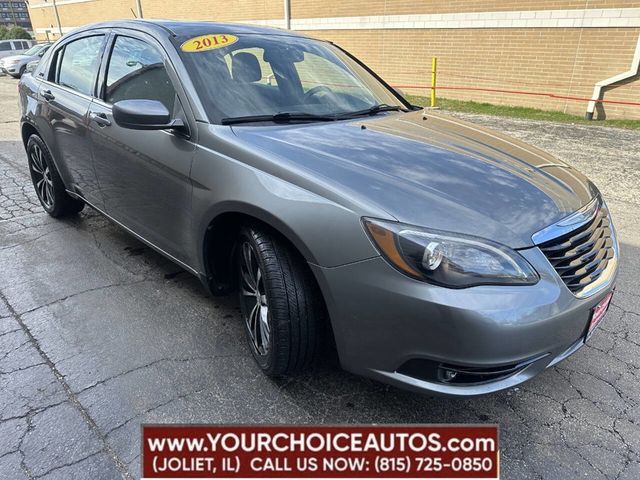 2013 Chrysler 200 4dr Sedan Touring - 22817558 - 6