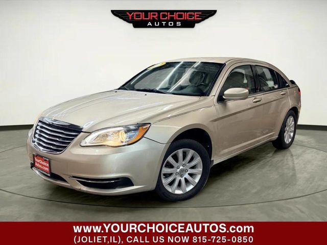 2013 Chrysler 200 4dr Sedan Touring - 23012862 - 0
