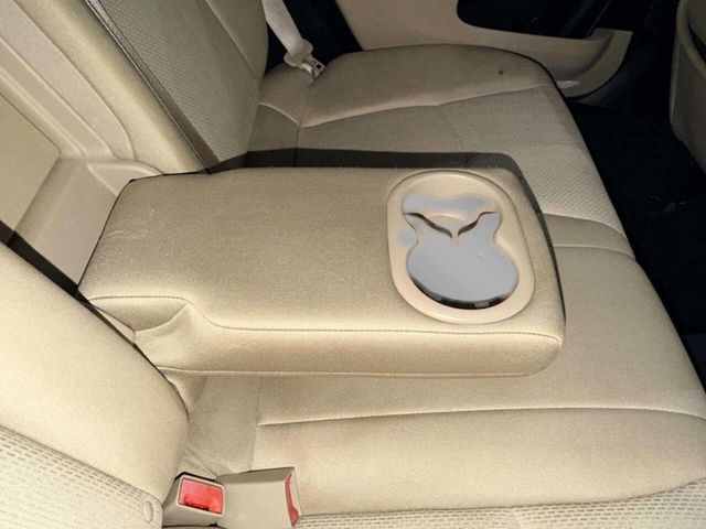 2013 Chrysler 200 4dr Sedan Touring - 23012862 - 22