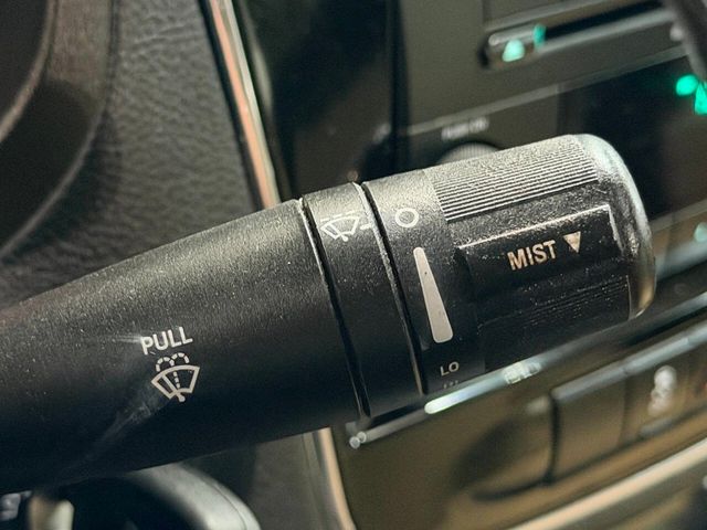 2013 Chrysler 200 4dr Sedan Touring - 23012862 - 29