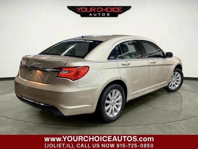 2013 Chrysler 200 4dr Sedan Touring - 23012862 - 4