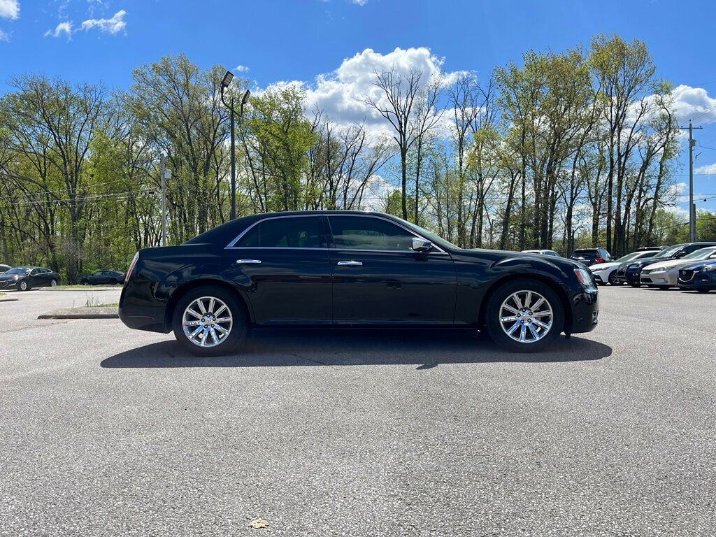 2013 Chrysler 300 4dr Sedan 300C RWD - 22399673 - 4