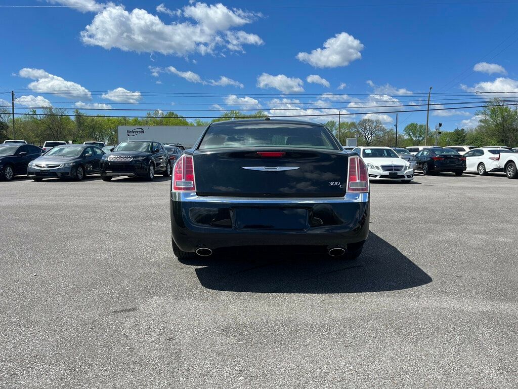 2013 Chrysler 300 4dr Sedan 300C RWD - 22399673 - 6