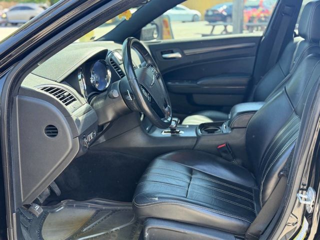 2013 Chrysler 300 4dr Sedan 300S RWD - 23016880 - 9