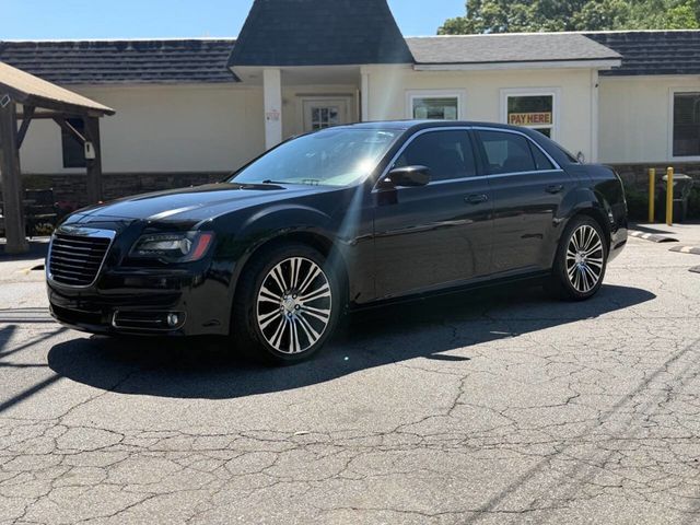 2013 Chrysler 300 4dr Sedan 300S RWD - 23016880 - 1
