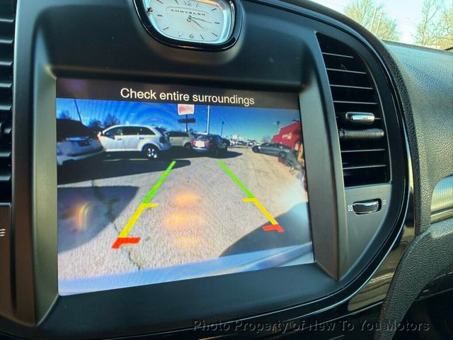 2013 Chrysler 300 4dr Sedan 300S RWD - 22988908 - 12