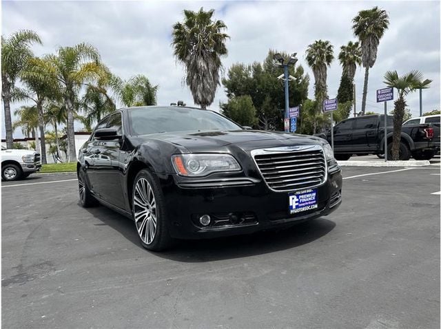 2013 Chrysler 300 S HEMI 5.7L PANORAMIC ROOF BACK UP CAM CLEAN - 22429961 - 2