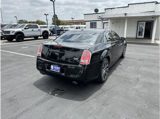 2013 Chrysler 300 S HEMI 5.7L PANORAMIC ROOF BACK UP CAM CLEAN - 22429961 - 4