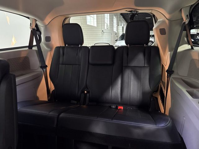 2013 Chrysler Town & Country 4dr Wagon Touring - 23068427 - 20
