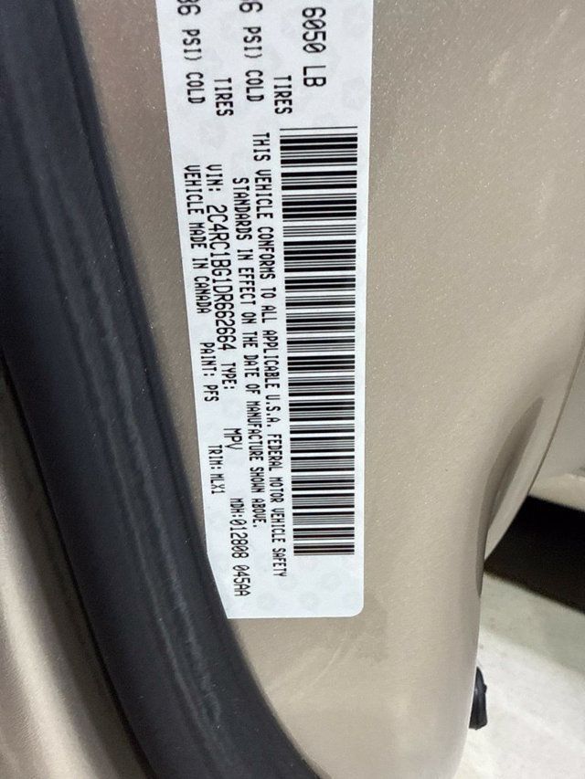 2013 Chrysler Town & Country 4dr Wagon Touring - 23068427 - 26