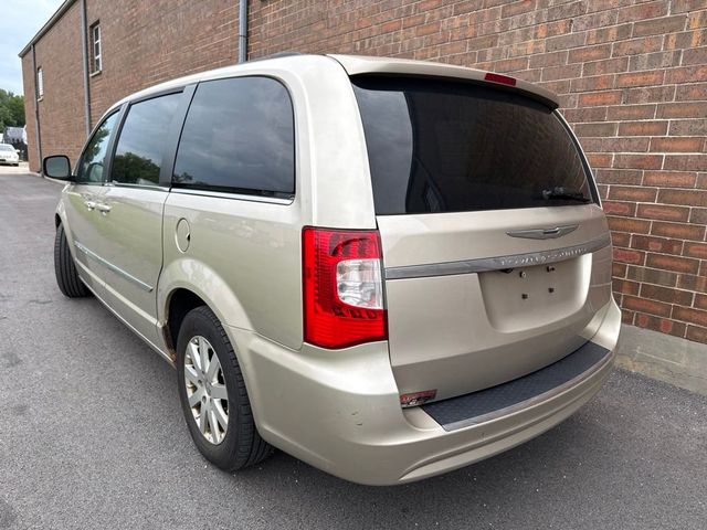 2013 Chrysler Town & Country 4dr Wagon Touring - 23068427 - 4