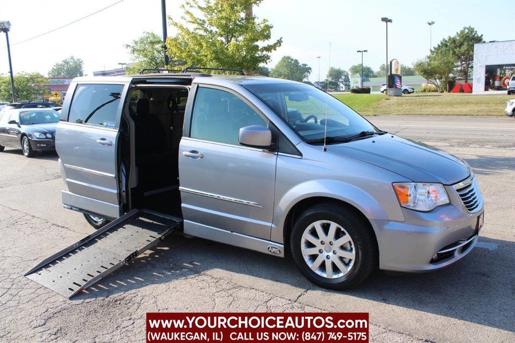 2013 Chrysler Town & Country 4dr Wagon Touring - 22573850 - 34