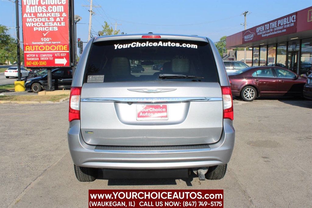 2013 Chrysler Town & Country 4dr Wagon Touring - 22573850 - 6