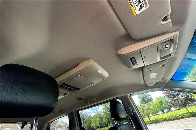 2013 Chrysler Town & Country 4dr Wagon Touring - 22878831 - 33