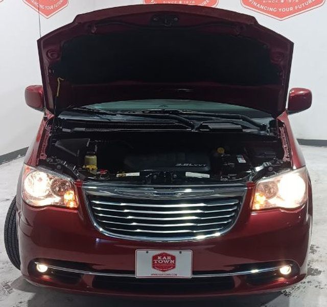 2013 Chrysler Town & Country 4dr Wagon Touring - 22981053 - 2