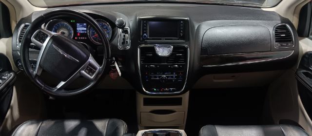 2013 Chrysler Town & Country 4dr Wagon Touring - 22981053 - 3