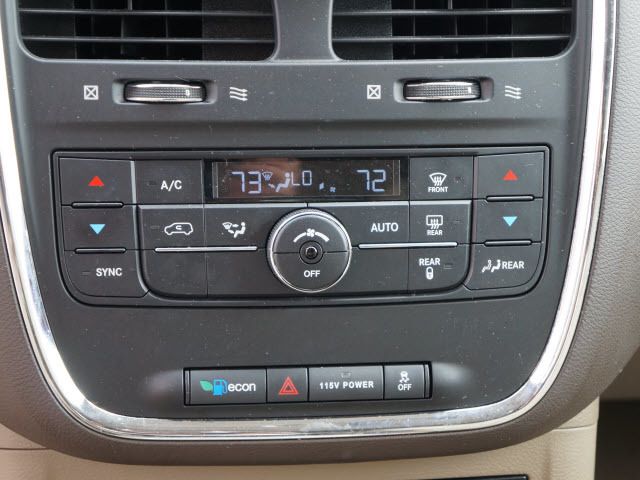 2013 Chrysler Town & Country 4dr Wgn Touring - 11825313 - 9