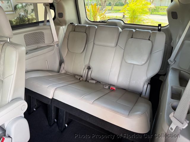 2013 Chrysler Town & Country Limited Wagon Mini Van - 23020425 - 20