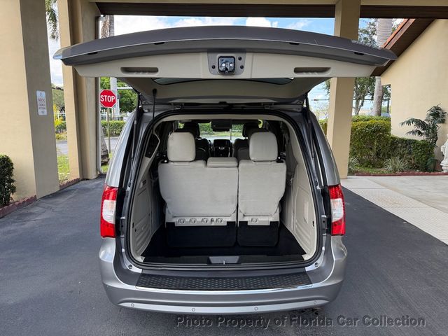 2013 Chrysler Town & Country Limited Wagon Mini Van - 23020425 - 34