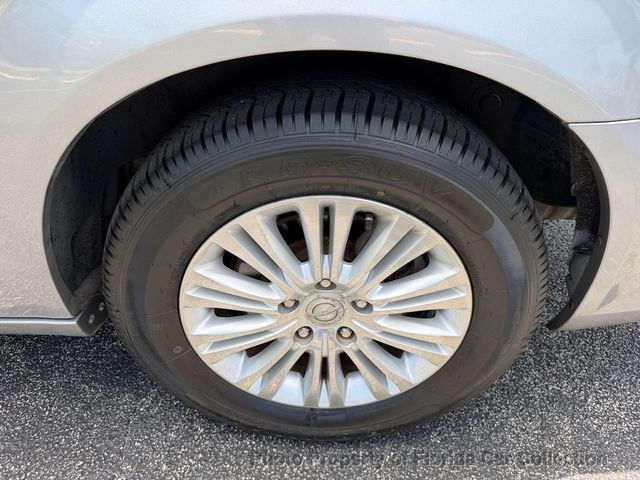 2013 Chrysler Town & Country Limited Wagon Mini Van - 23020425 - 39