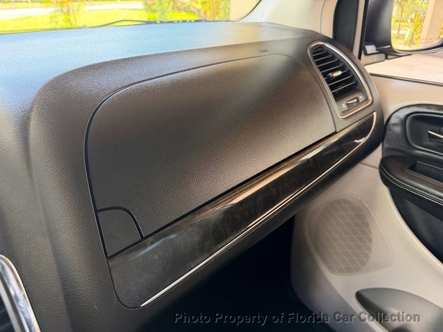 2013 Chrysler Town & Country Limited Wagon Mini Van - 23020425 - 52