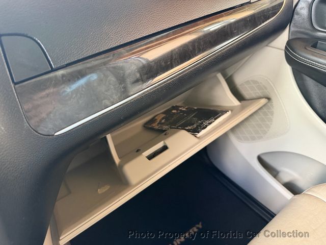 2013 Chrysler Town & Country Limited Wagon Mini Van - 23020425 - 53