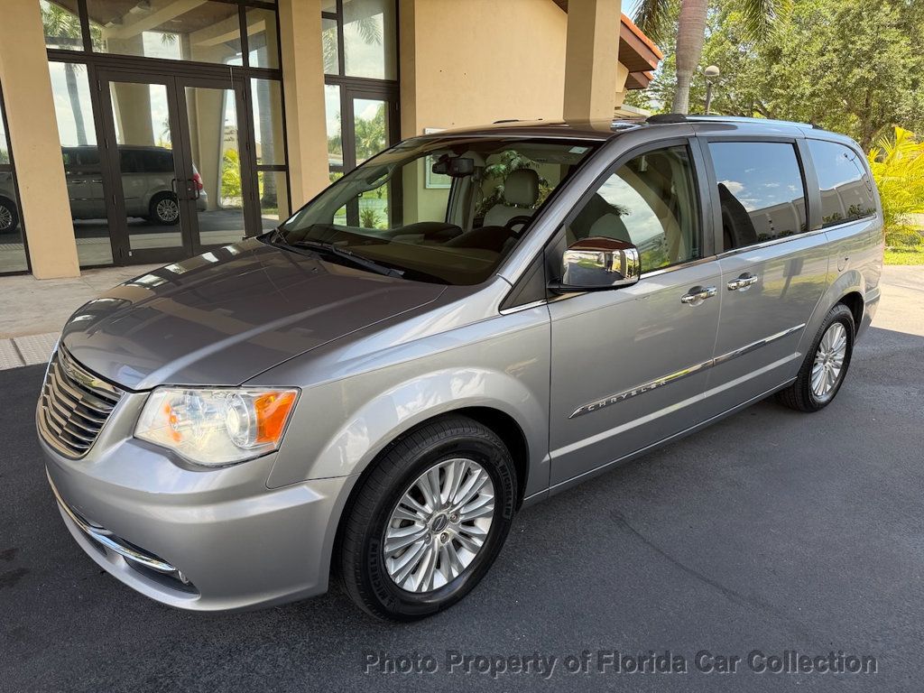 2013 Chrysler Town & Country Limited Wagon Mini Van - 23020425 - 64