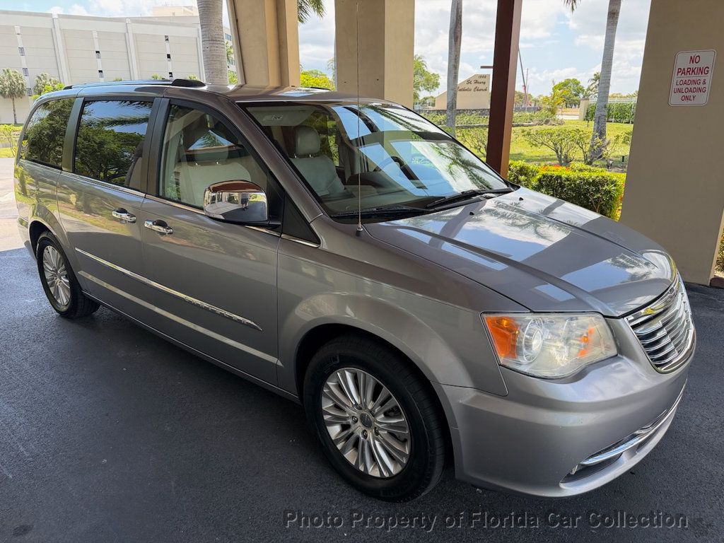 2013 Chrysler Town & Country Limited Wagon Mini Van - 23020425 - 65