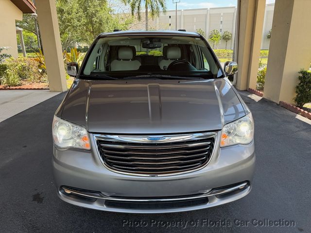 2013 Chrysler Town & Country Limited Wagon Mini Van - 23020425 - 70
