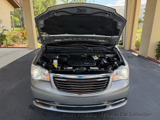 2013 Chrysler Town & Country Limited Wagon Mini Van - 23020425 - 76
