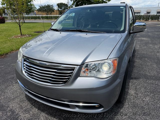 2013 Chrysler Town & Country Limited Wagon Mini Van - 23020425 - 7
