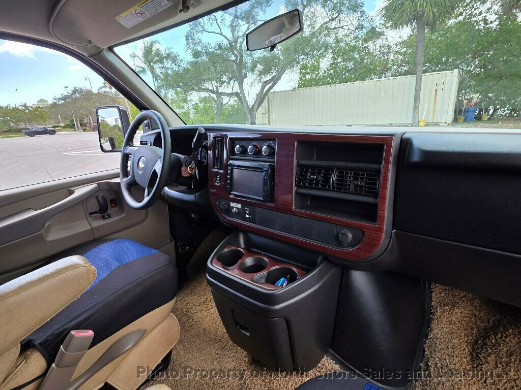 2013 Coachmen CONCORD 31SS 4500 Van 159 - 22989353 - 12