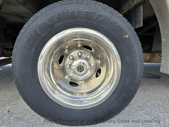 2013 Coachmen CONCORD 31SS 4500 Van 159 - 22989353 - 15