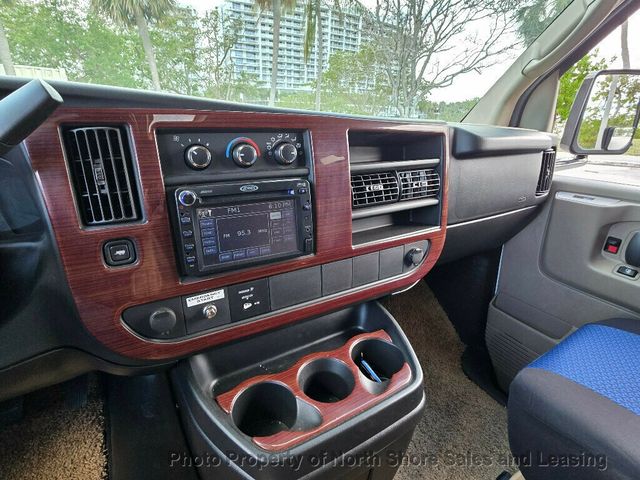 2013 Coachmen CONCORD 31SS 4500 Van 159 - 22989353 - 18