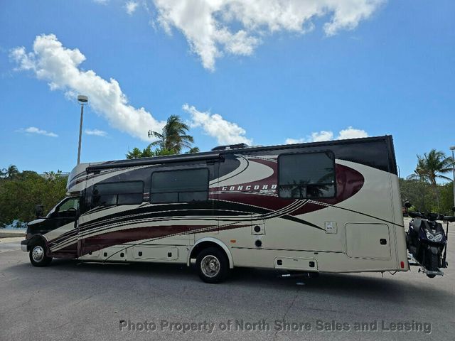 2013 Coachmen CONCORD 31SS 4500 Van 159 - 22989353 - 30