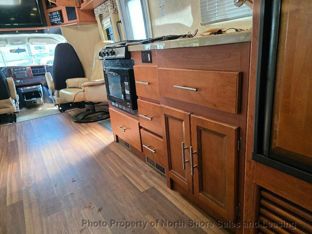 2013 Coachmen CONCORD 31SS 4500 Van 159 - 22989353 - 50