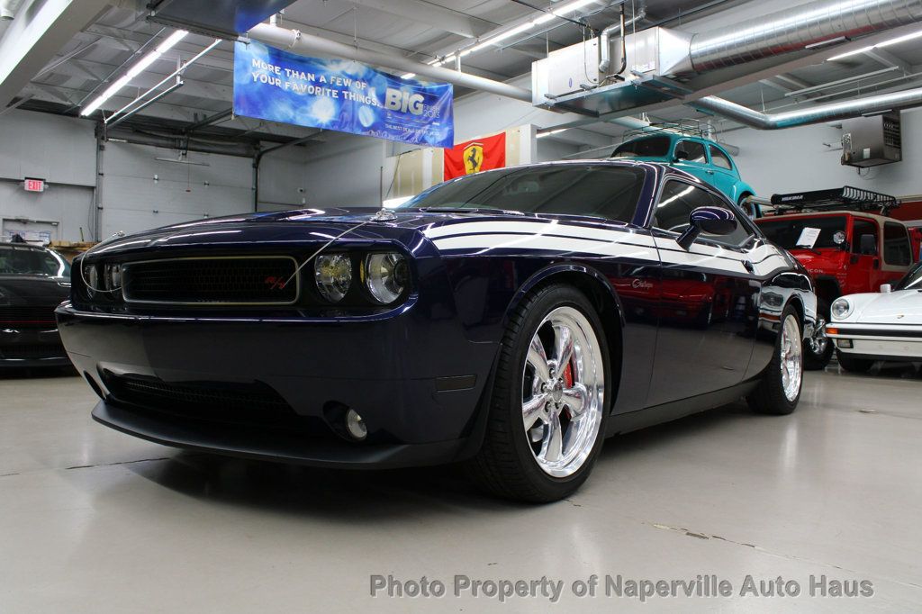 2013 Dodge Challenger R/T Classic photo 2