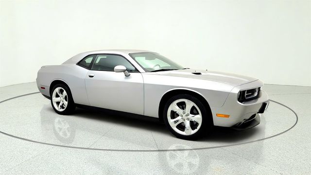 2013 Dodge Challenger 2dr Coupe SXT w/ Super Sport Group - 23067059 - 2