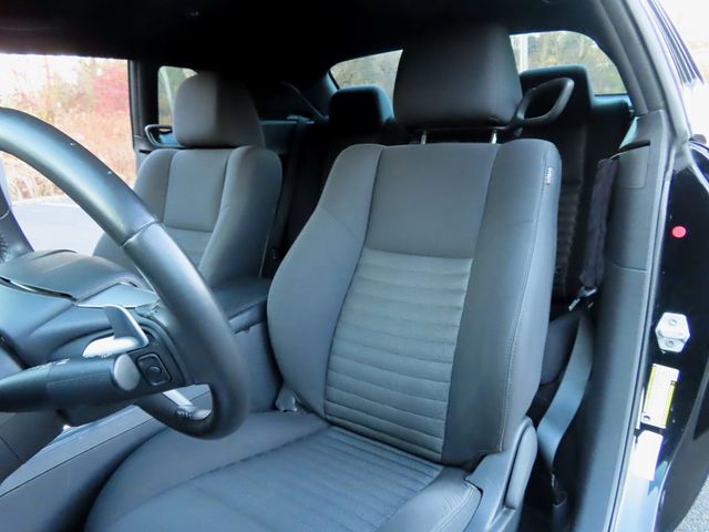 2013 Dodge Challenger R/T - 22948049 - 17