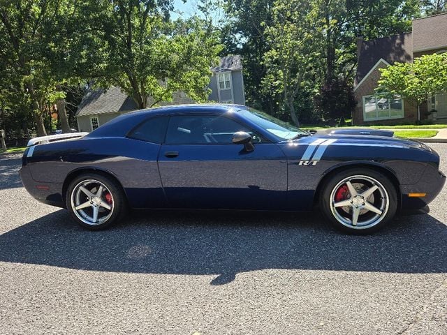 2013 Dodge Challenger R/T's photo