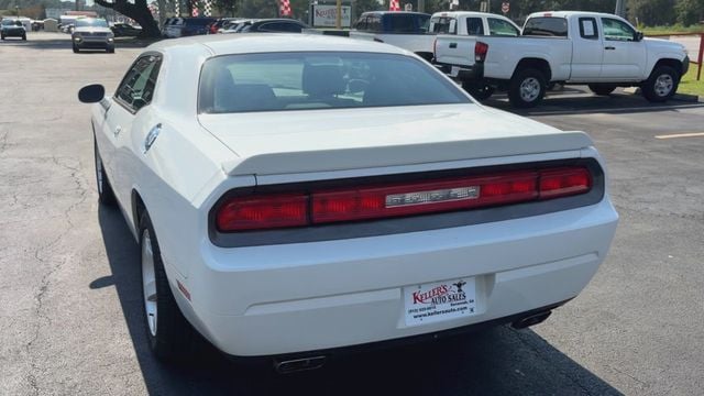 2013 Dodge Challenger SXT - 23082565 - 6