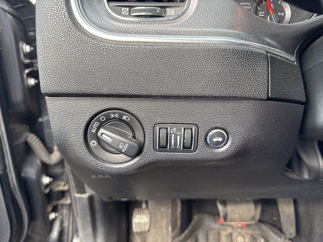 2013 Dodge Charger R/T - 23015240 - 13