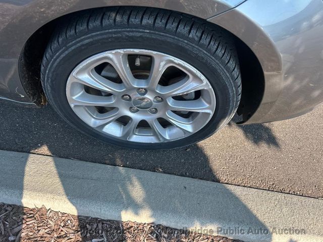 2013 Dodge Dart 4dr Sedan Limited - 23048812 - 12