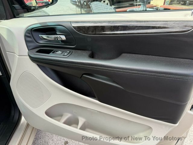 2013 Dodge Grand Caravan 4dr Wagon SXT - 22974528 - 17