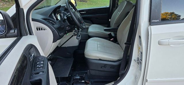 2013 Dodge Grand Caravan 4dr Wagon SXT - 22943412 - 10