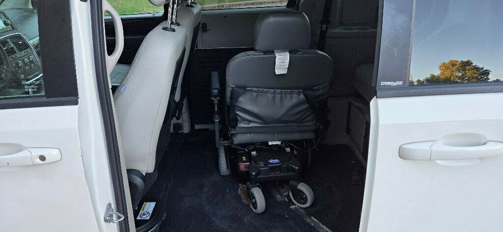 2013 Dodge Grand Caravan 4dr Wagon SXT - 22943412 - 13