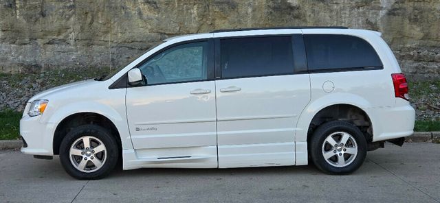 2013 Dodge Grand Caravan 4dr Wagon SXT - 22943412 - 2