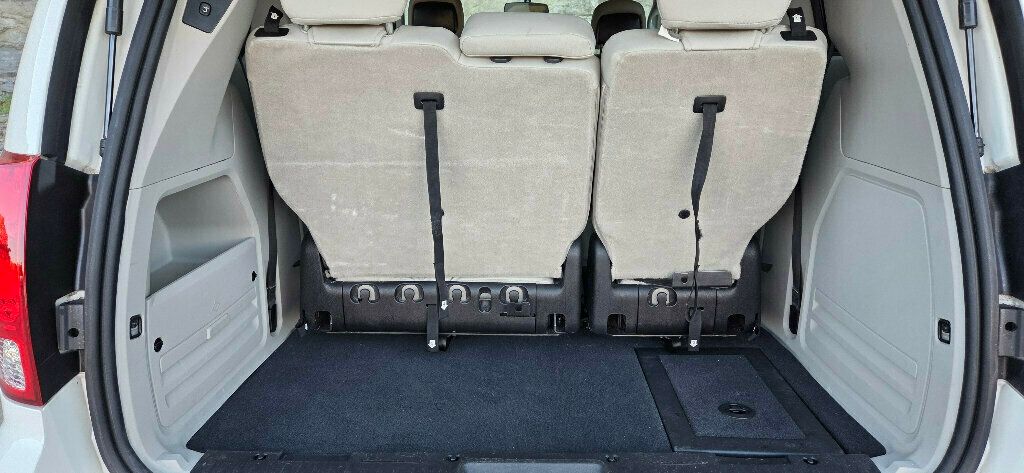 2013 Dodge Grand Caravan VERY LOW MILES Braun Mobility Conversion 615-300-6004 - 22943412 - 16